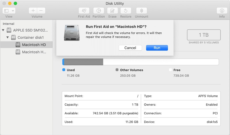 Macintosh HD volume | The Disk Macintosh HD Can't be Unlocked
