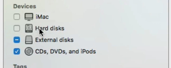 desmarque los discos duros en Dispositivos | Quitar Macintosh HD del escritorio de Mac